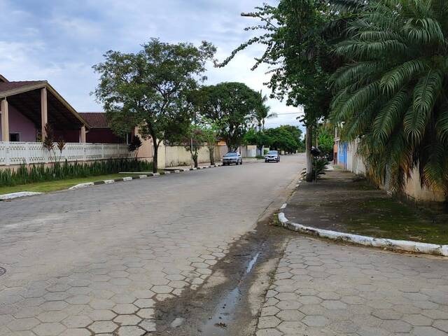 #236 - Terreno em Condomínio para Venda em Caraguatatuba - SP